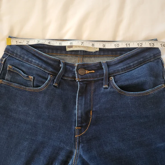 Levis Mid Rise Skinny Jean Dark Wash Stetch Denim Size 4 - Picture 4 of 12